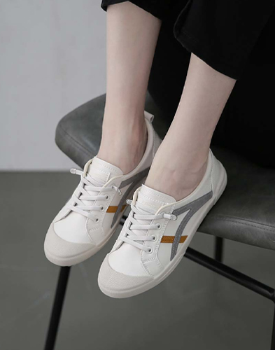 하루 종일 신어도 편안한 최고급 쿠션 데일리 운동화 1A8ZG8