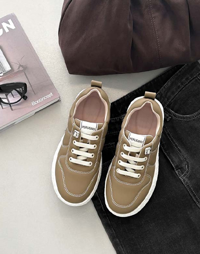 데일리로 좋은 트레이닝·러닝 스니커즈 심플한 코디 완성 (상품번호: JS-8145)