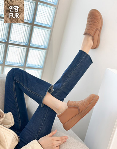 부드럽고 탄력 있는 트레이닝화 편안하면서 스타일리시 (상품번호: SN-4802)